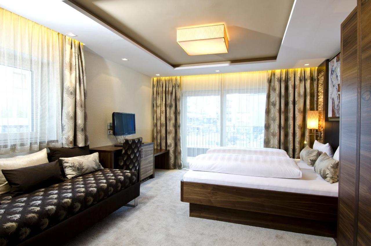 Hotel Garni Astoria Ischgl Quarto foto