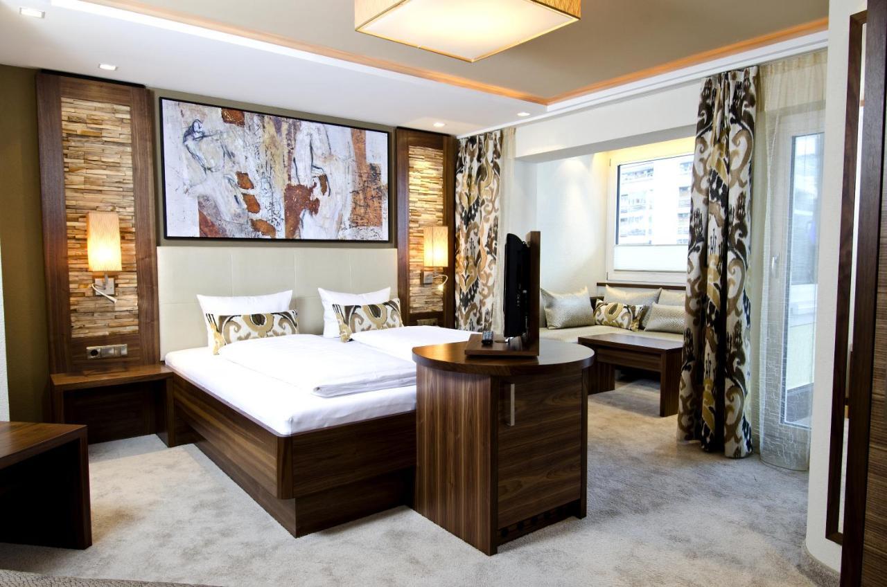 Hotel Garni Astoria Ischgl Quarto foto